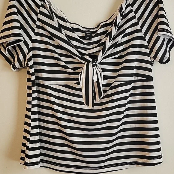 Shein Off Shoulder Front Knot Blouse - Picture 5 of 6